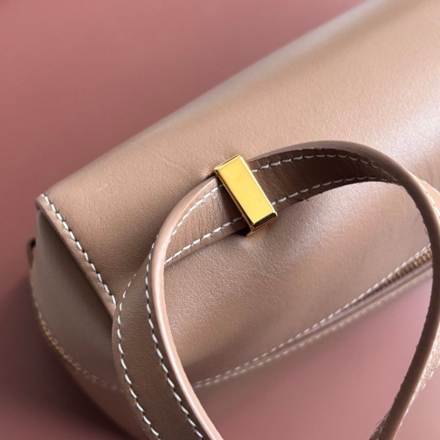 ::LORO PIANA:: EXTRA BAG L27 諾悠翩雅 卡其色風衣色光滑小牛皮 斜背包 肩背包-16
