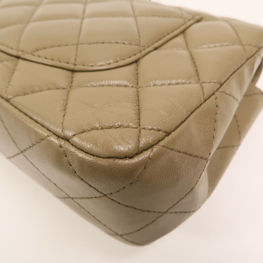 CHANEL 羊皮皮革Mini Classic 20銀扣鏈帶肩背袋-13