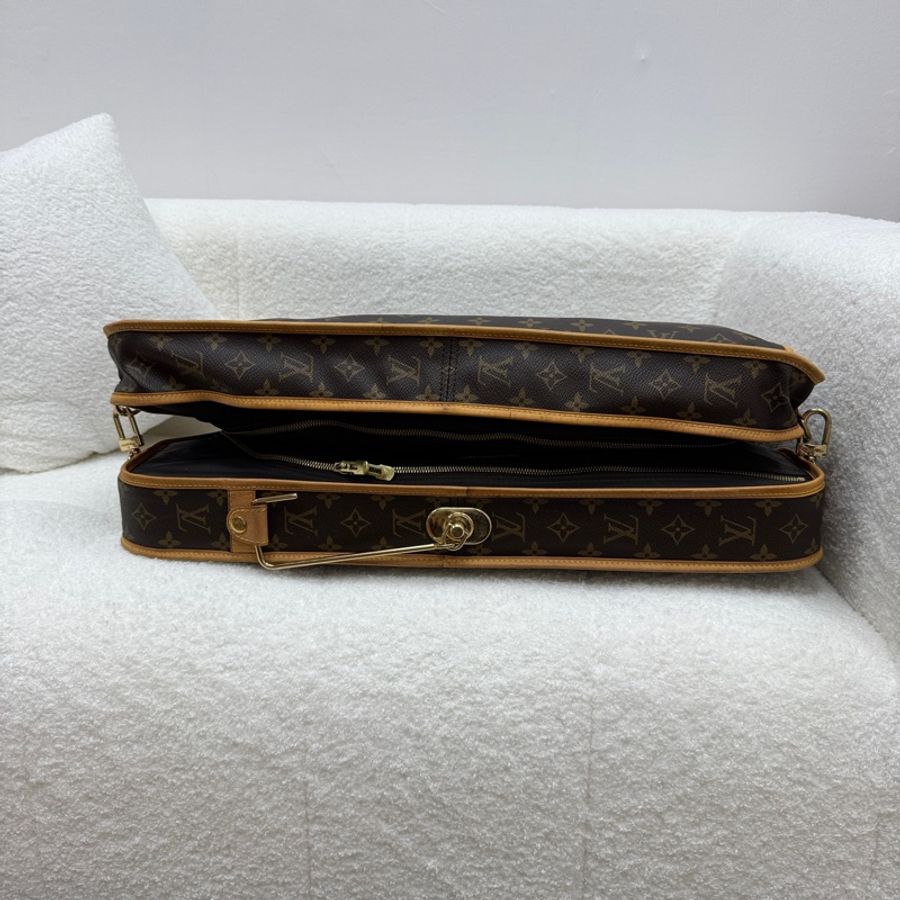 Louis Vuitton Monogram 帆布便攜式西裝袋-4