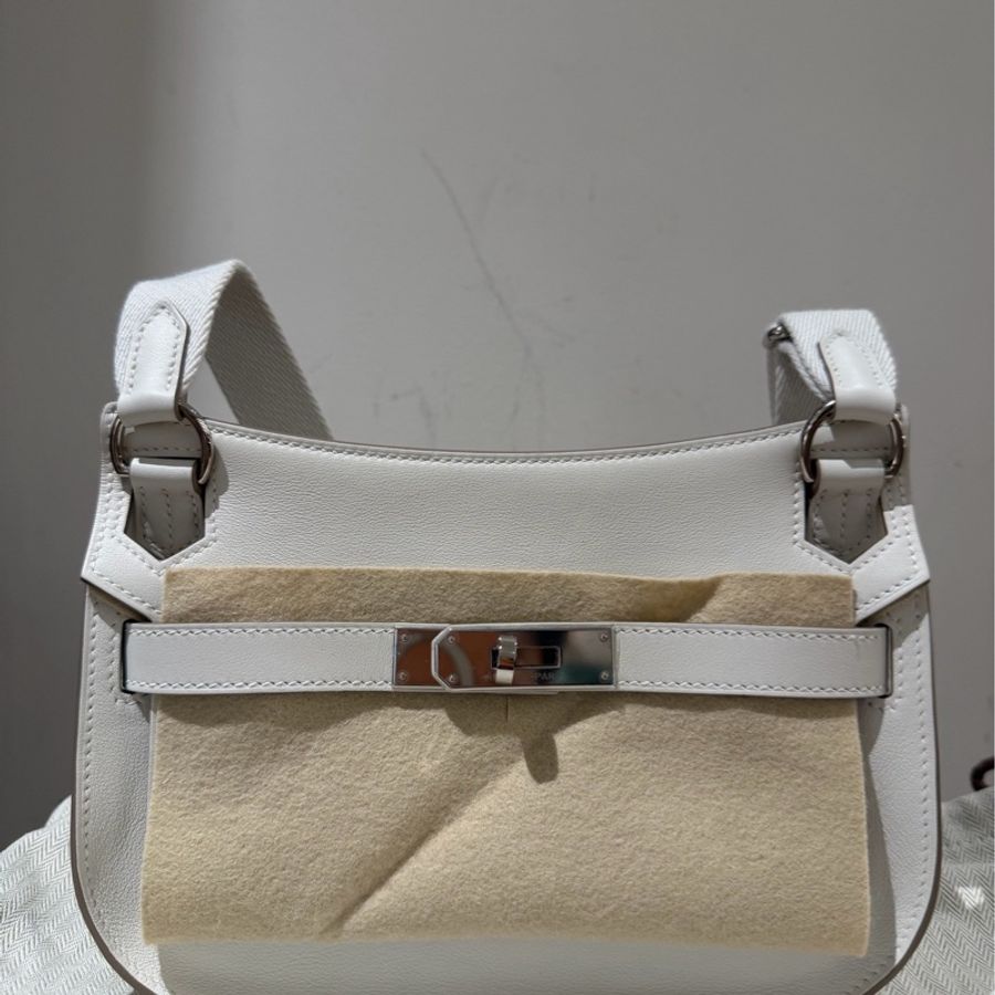 Hermes 愛馬仕 吉普賽 Jypsiere mini 淺灰色b刻 銀扣-1