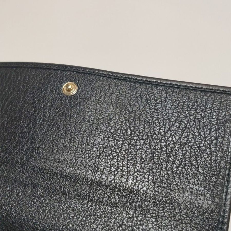 Gucci Soho牛皮純色壓紋雙G錢包-7