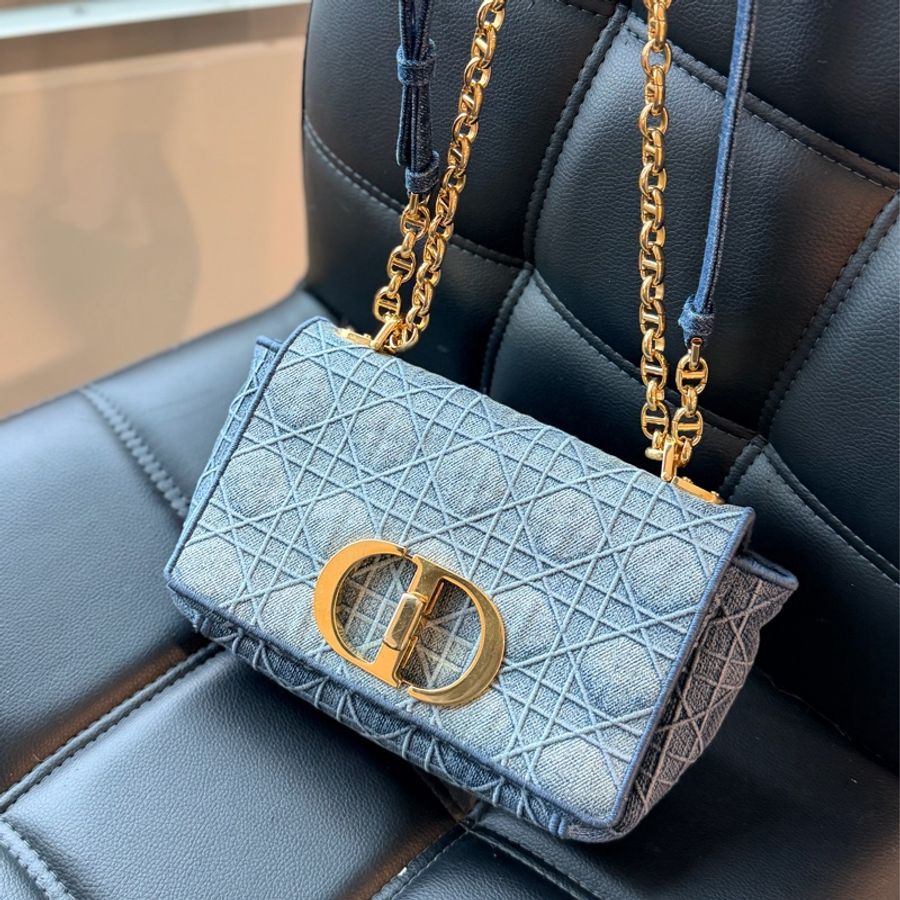 《超低價》 Dior 牛仔漸變藍 🩵美到不行啊!!-1