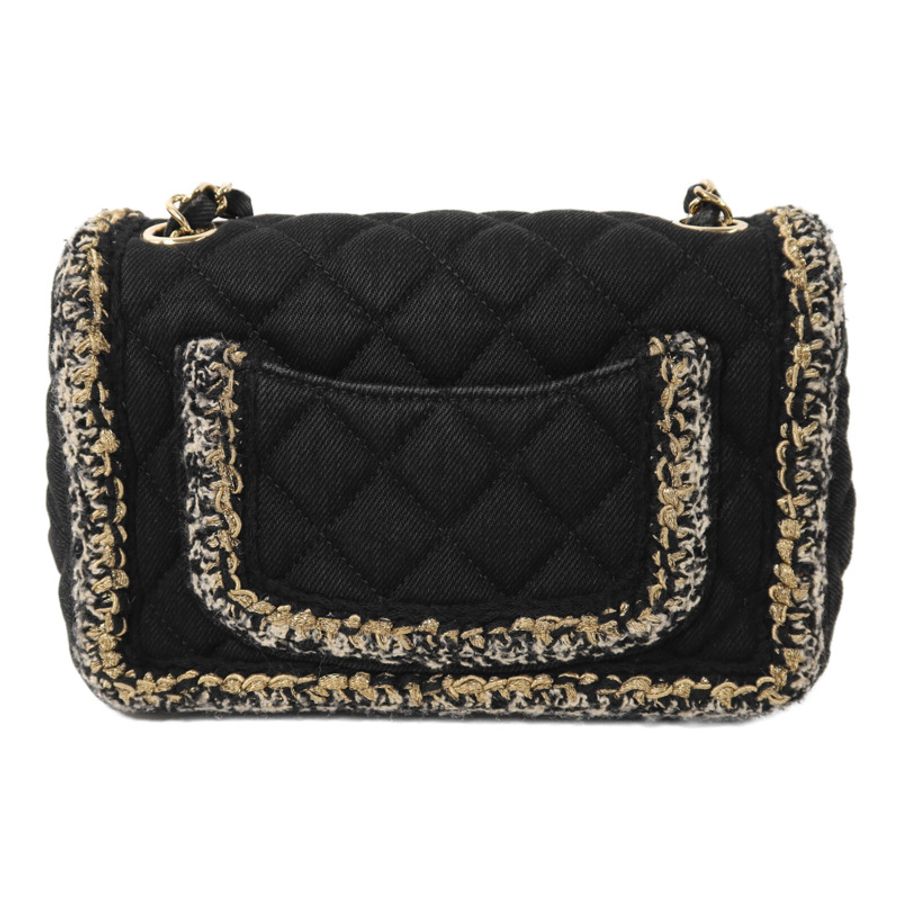 CHANEL 牛仔布Chain Shoulder金扣鏈帶肩背袋-1