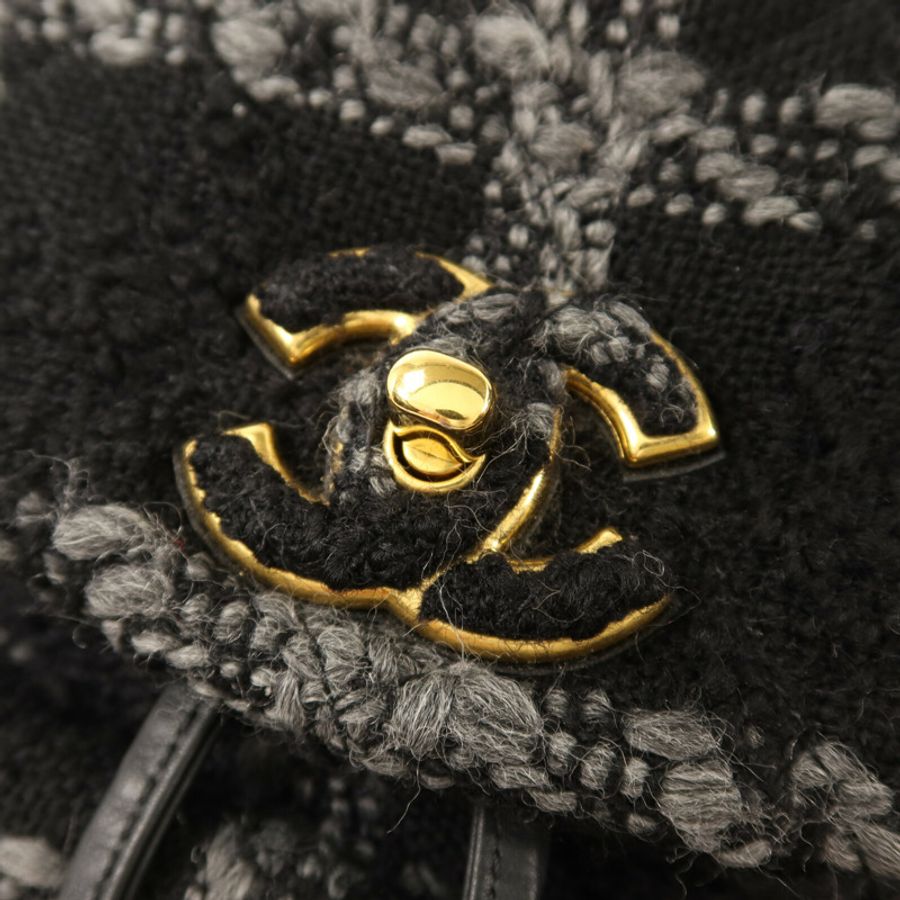 CHANEL Tweed Duma Tweed Backpack金扣鏈帶背包-8