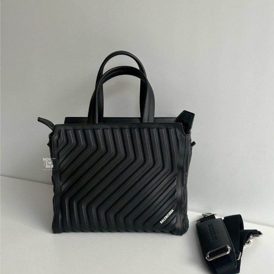 閒置新🙌🏻 Balenciaga 巴黎世家 CAR East-West Tote Bag-0