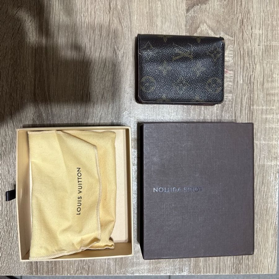 Louis Vuitton-1