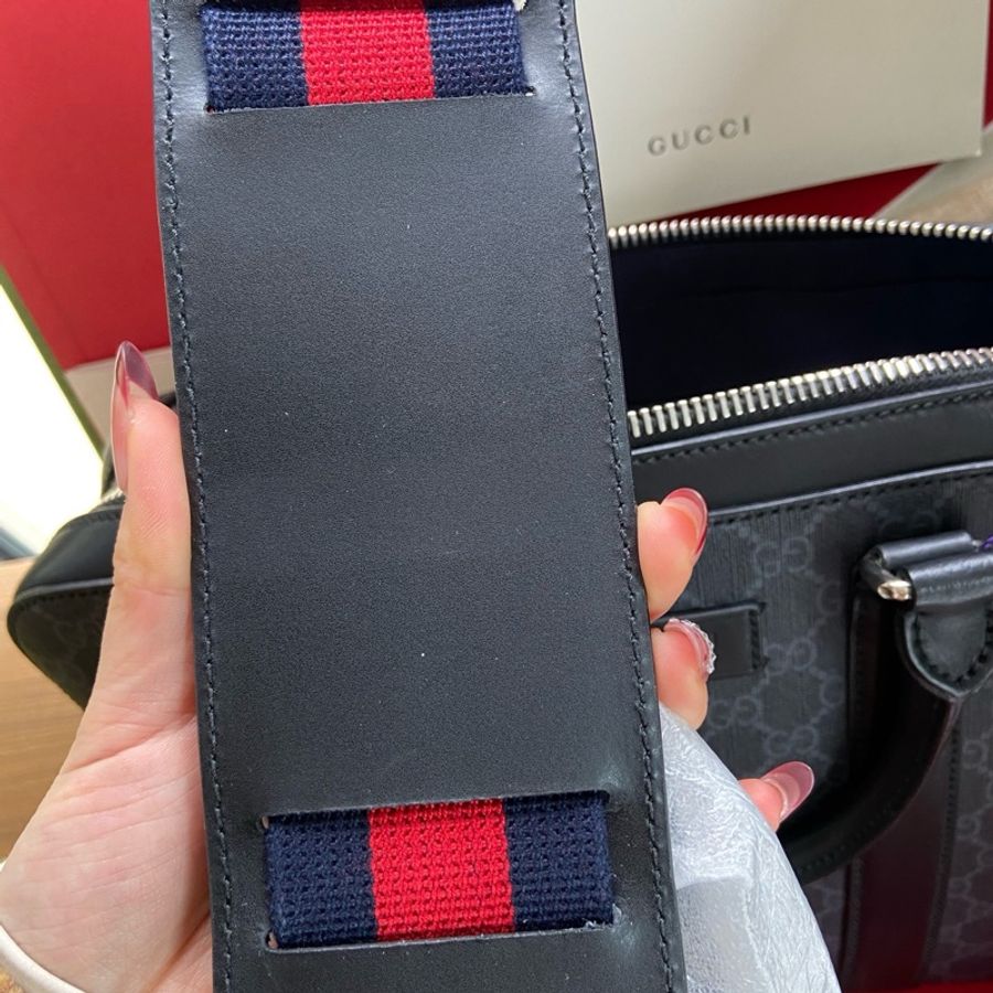 全新Gucci 古馳 黑灰老花公文包GG Supreme-5