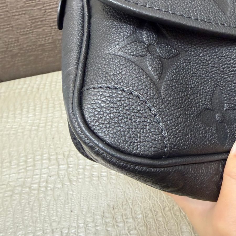 LV 黑牛皮壓紋金釦Diane手提肩斜背包M46386-7