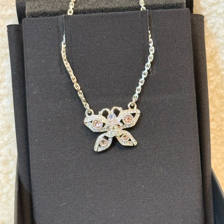Chanel necklace-0