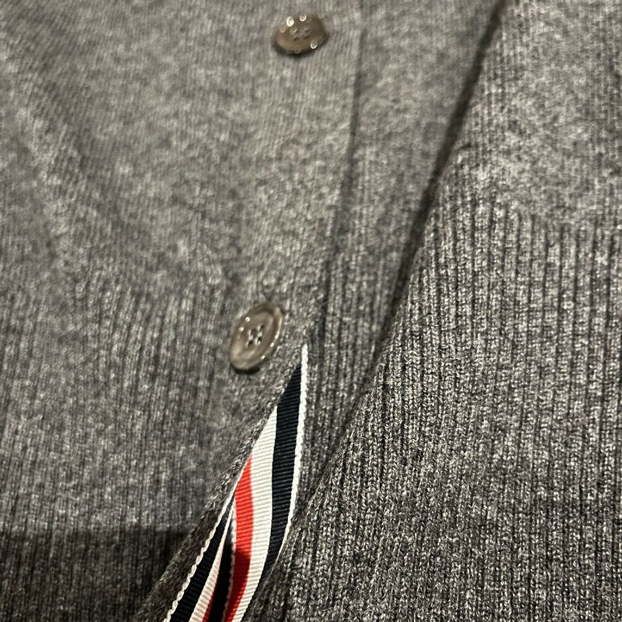 全新 Thom Browne Cashmere 針織外套-12