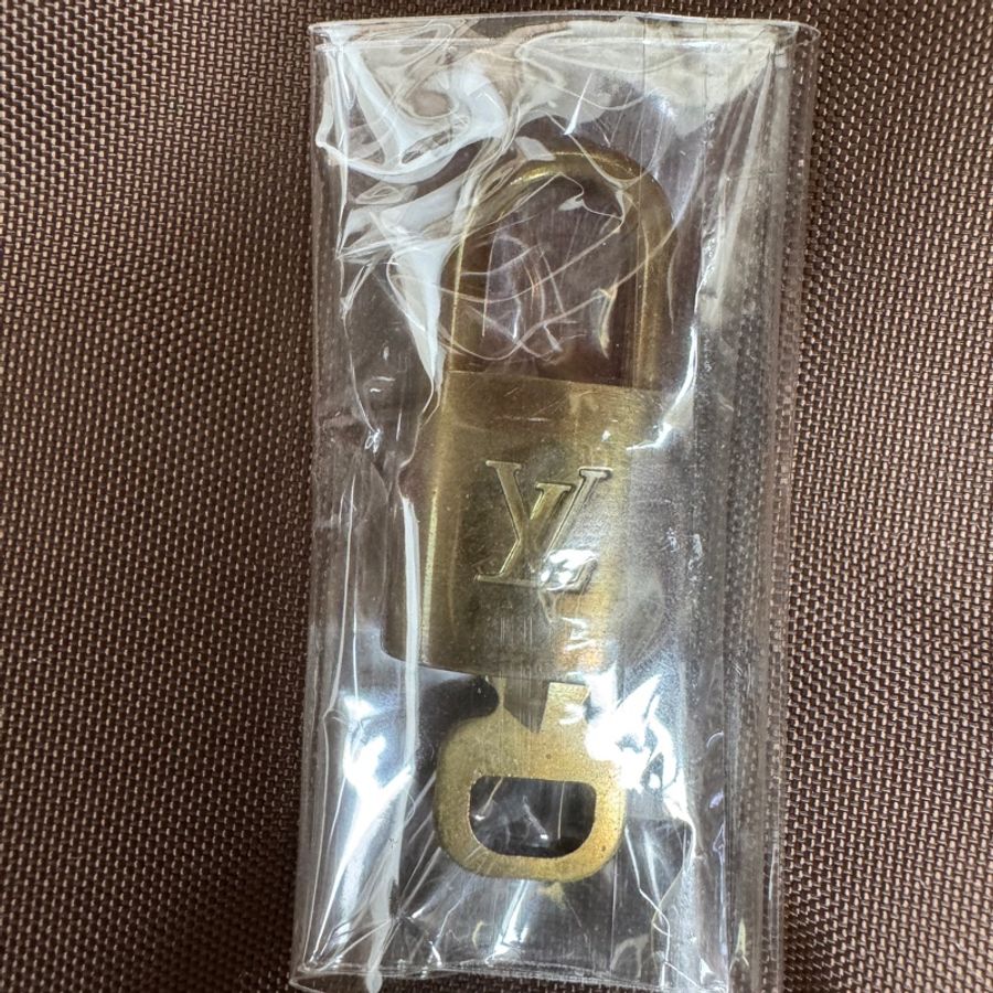 【赫蒂國際精品】 Louis Vuitton路易威登 中古款經典老花 65” 滾輪拖拉行李箱-20