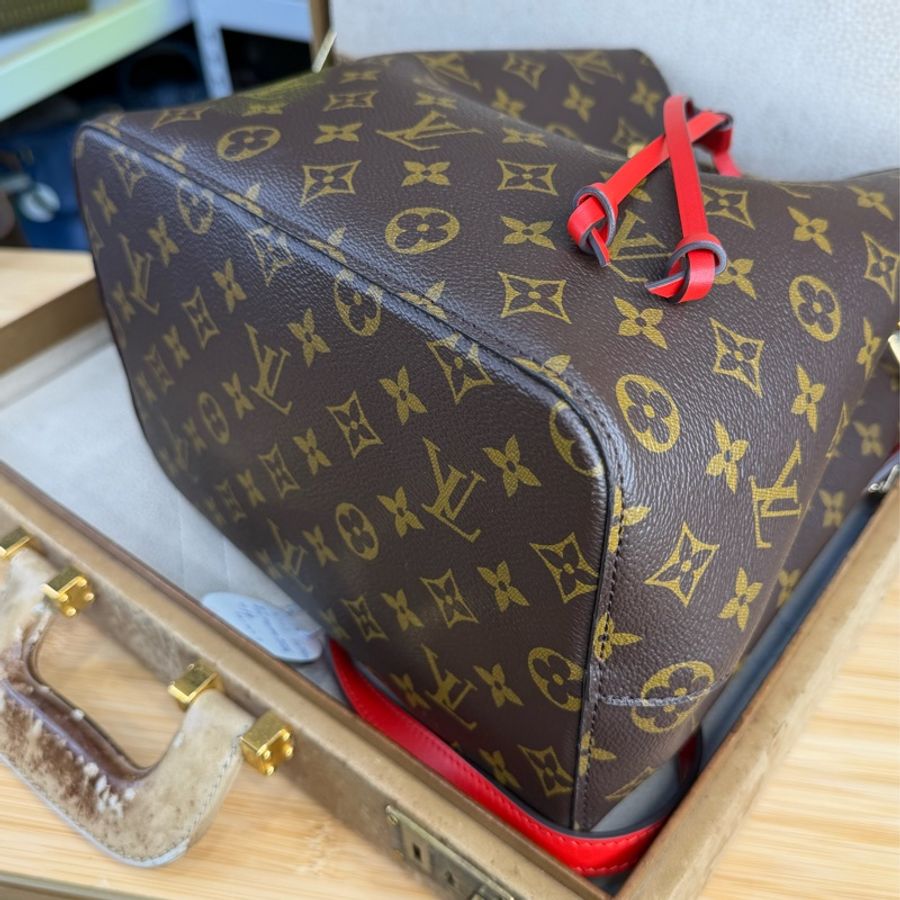 Louis Vuitton 原花Neonoe MM水桶包/紅🏖️經典之作-12