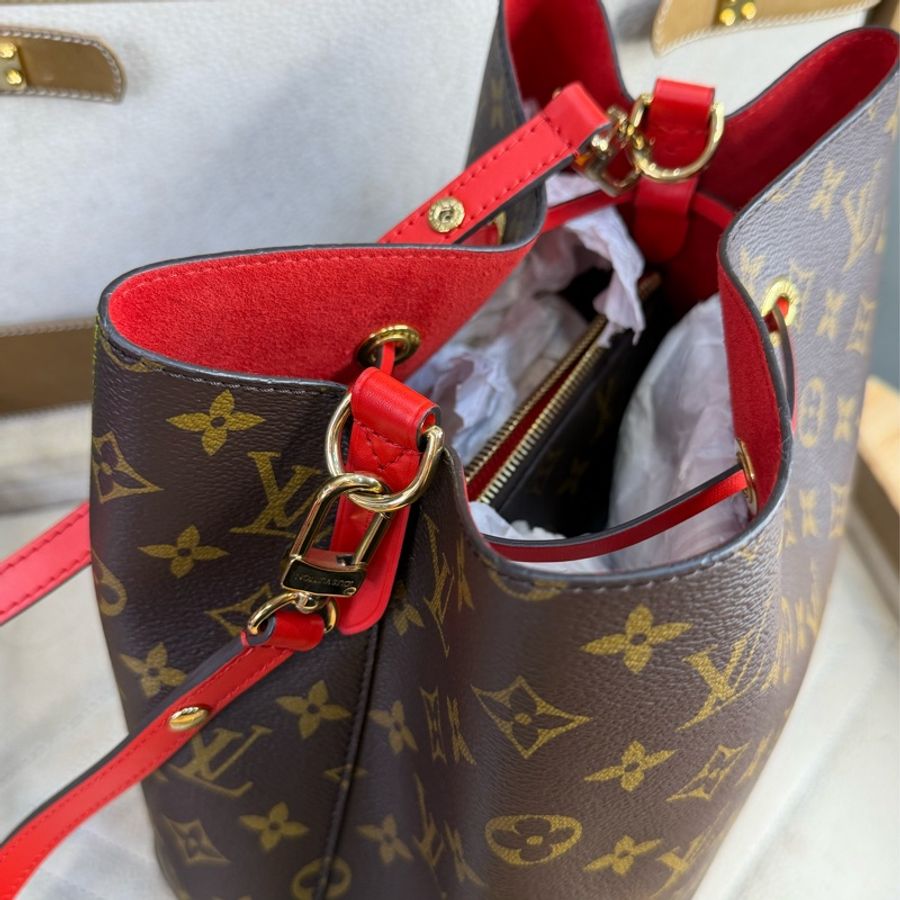 Louis Vuitton 原花Neonoe MM水桶包/紅🏖️經典之作-14