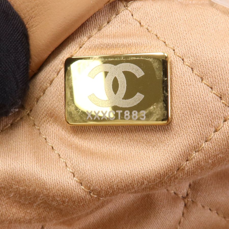 CHANEL 牛皮皮革C22 Small金扣鏈帶肩背袋-7