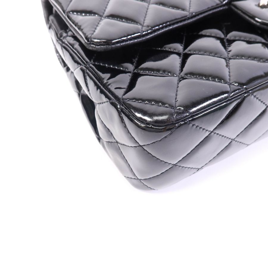 CHANEL 漆皮皮革Classic 25銀扣鏈帶肩背袋-11