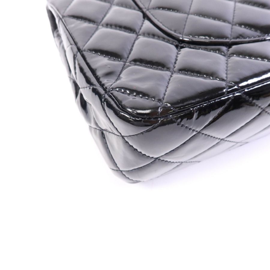 CHANEL 漆皮皮革Classic 25銀扣鏈帶肩背袋-13