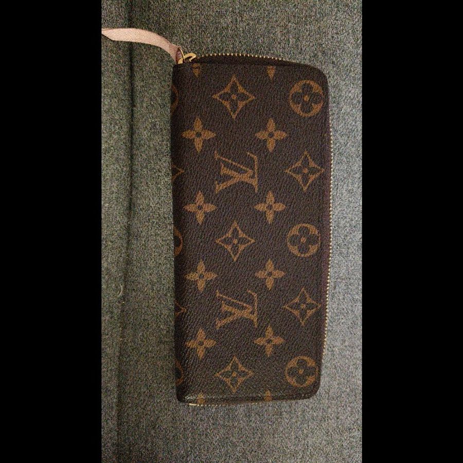 LV 長夾-1