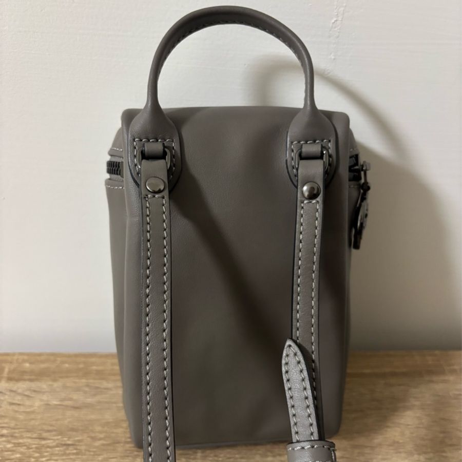 LONGCHAMP 斑鳩灰 迷你 手機包 LE PLIAGE XTRA系列牛皮直式斜背包-2