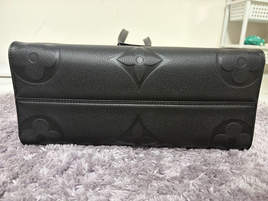 LV on the go M-5