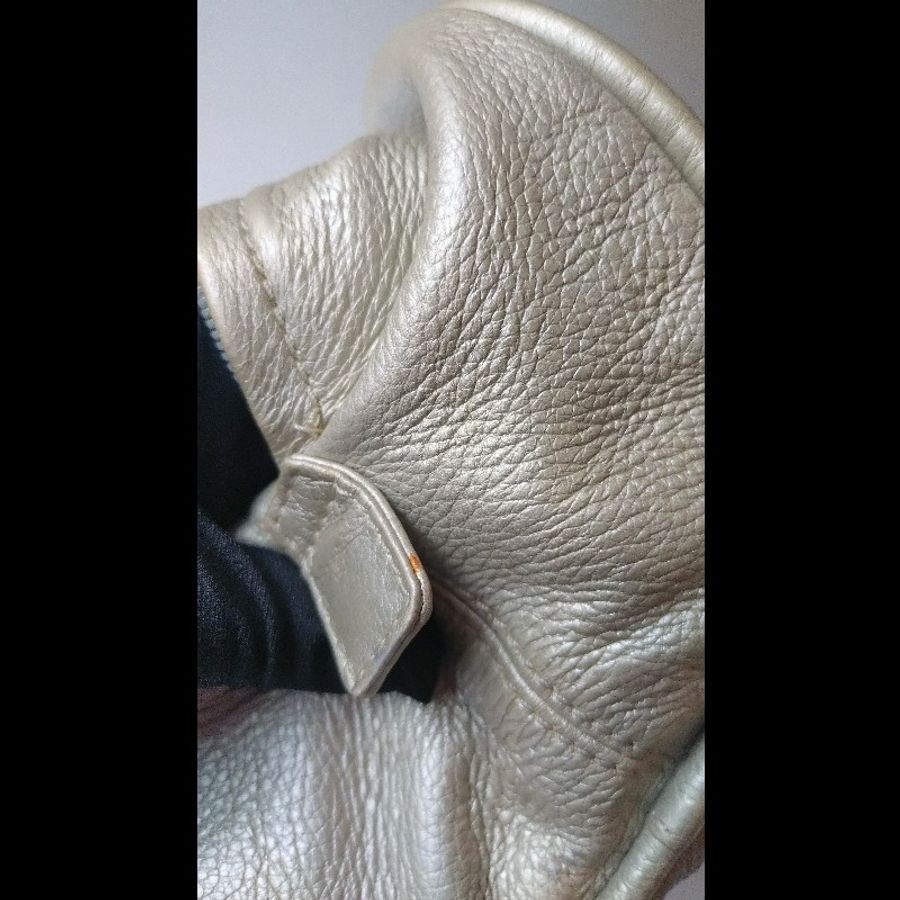 Chanel 銀色軟皮革抓皺手提波士頓包-33
