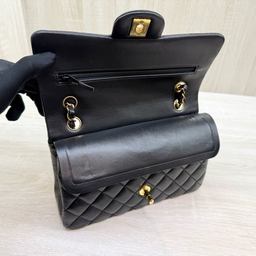 Chaenl 絕對主場✨黑金羊皮COCO23 /A01113-11