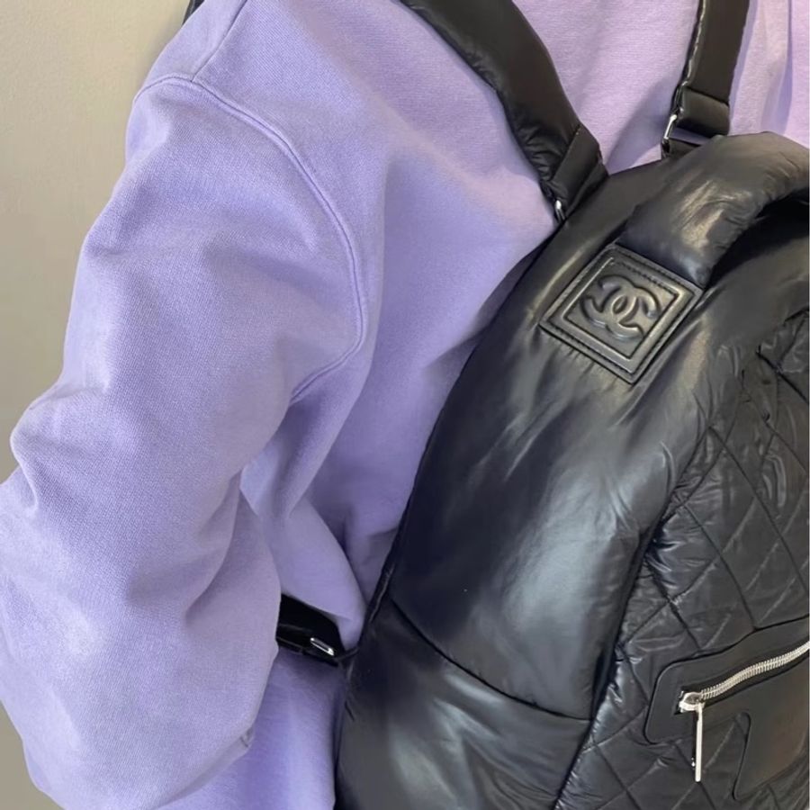 限時超低價😍99新🌟Chanel香奈兒全黑空氣後背包雙肩包書包-3