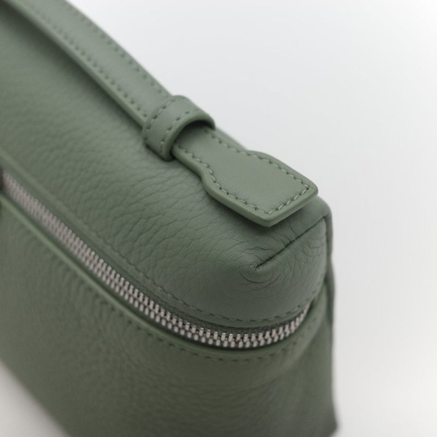 (全套全配♥️)Loro Piana Extra Pocket L19 綠色 小牛皮 手提包 斜背包 化妝包-10