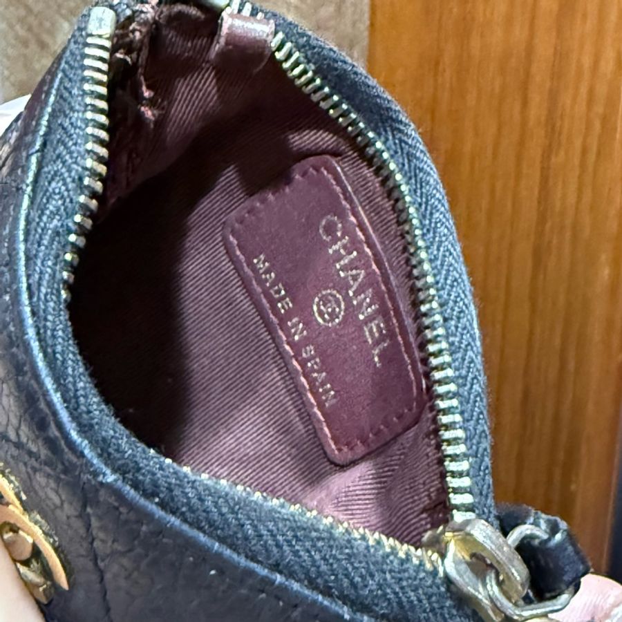 chanel 香奈兒 零錢包 黑色 一字零錢包 小廢包 黑金 附防塵袋 副廠鏈子 出清-8