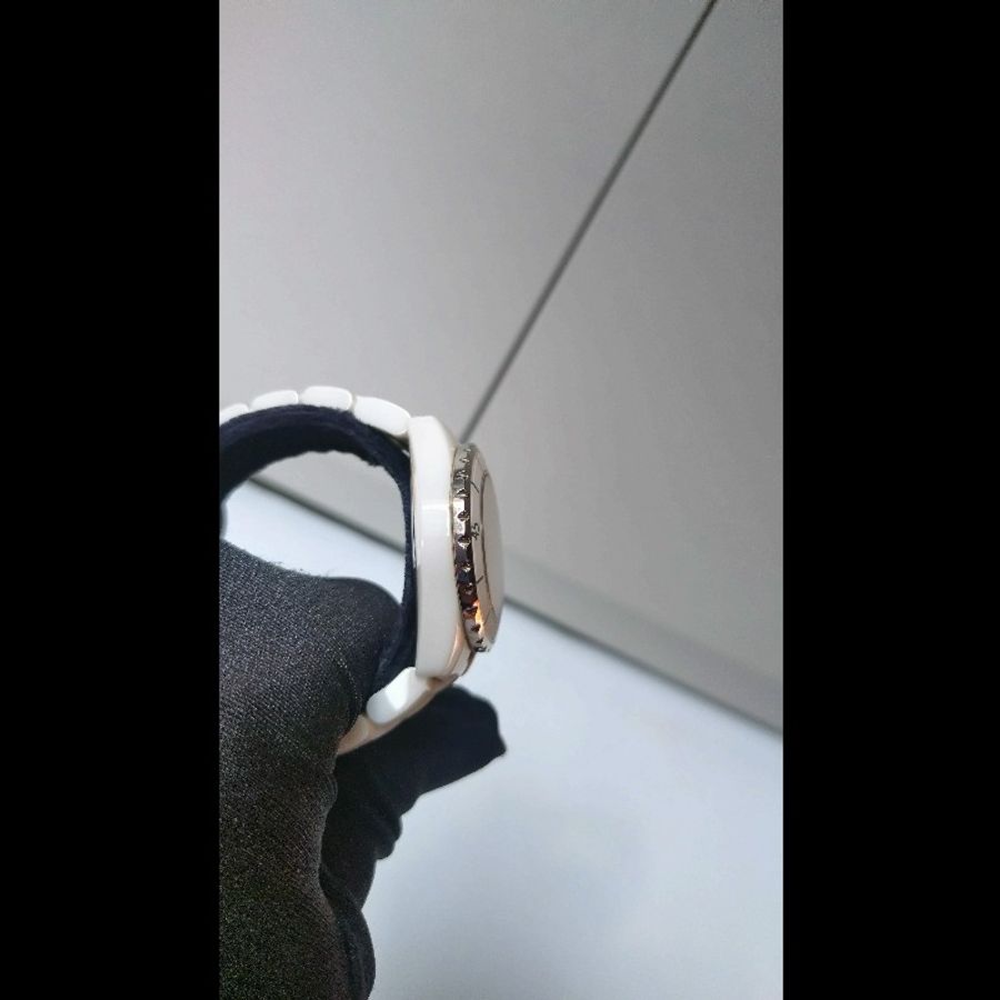 Chanel 白陶12點鑽J12 33mm-7