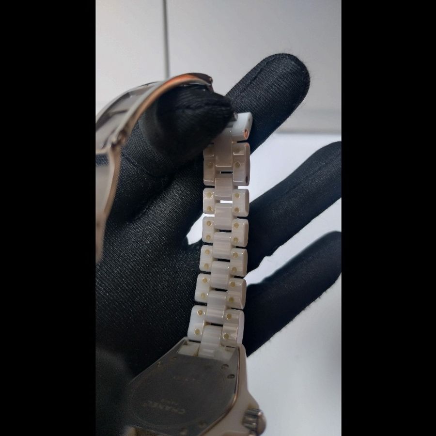 Chanel 白陶12點鑽J12 33mm-18