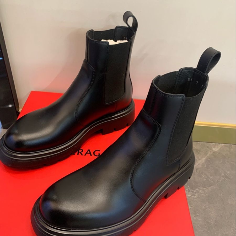 99.9新 拉格慕/Salvatore Ferragamo 短靴 尺碼37.5附件:盒-0