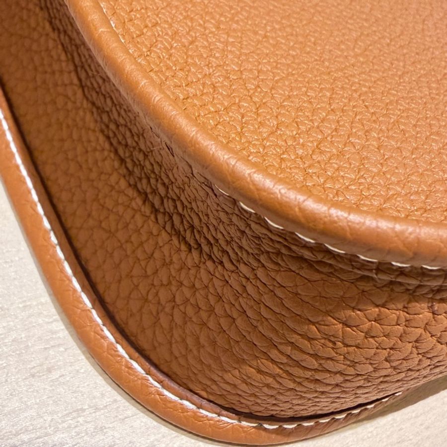 Hermès Evelyne 16 TPM 金棕色|Cavale帆布肩帶|全新未使用-12