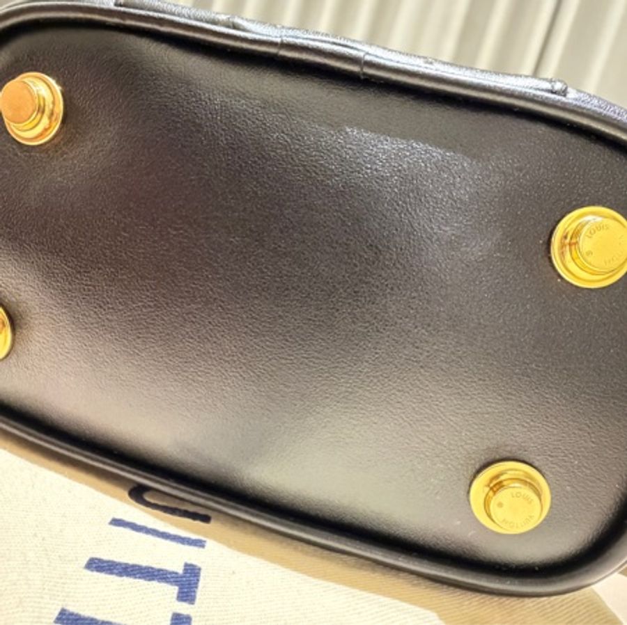 Louis Vuitton Vanity PM 黑色壓紋｜全新未使用｜手提斜背-8
