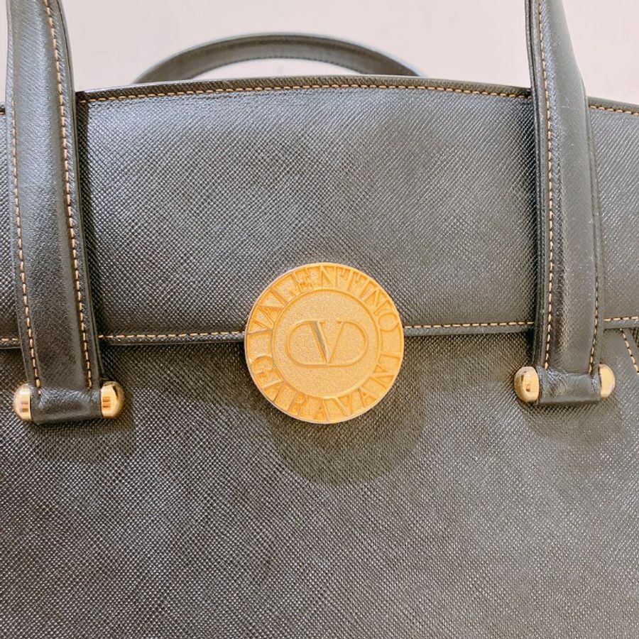 TK1973 Valentino 范倫鐵諾復古翻蓋式手拿包包 Vintage Handle Bag Calfskin Black x GHW-26