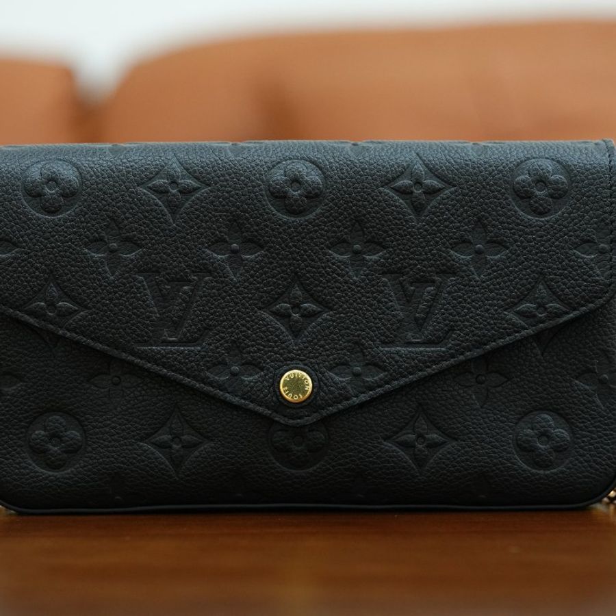 近全新 Louis Vuitton/路易威登  Félicie Pochette三合一黑色壓紋牛皮鏈條斜挎包-1