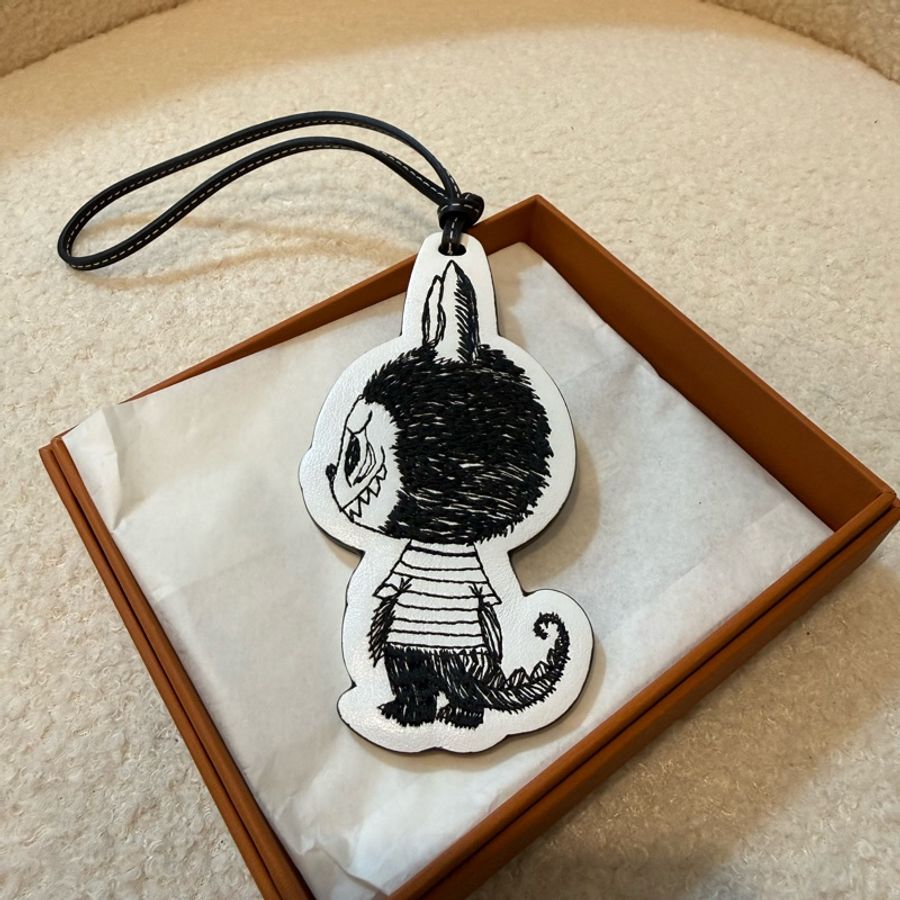 限定版 Moynat x Labubu Charm-4