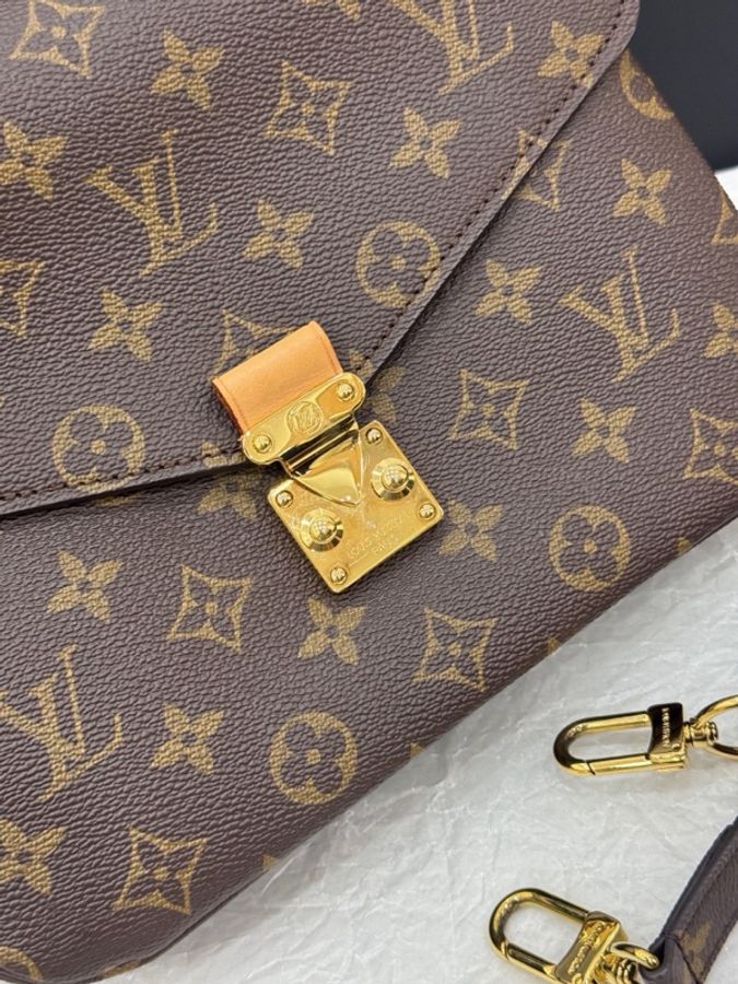 LV路易威登 老花郵差包 尺寸25*19*7cm 無附件-2