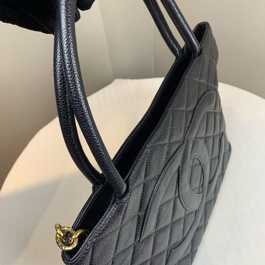 香奈兒/Chanel Hilton 金扣黑色希爾頓單肩托特包 經典菱格紋荔枝皮30x15x24cm-4