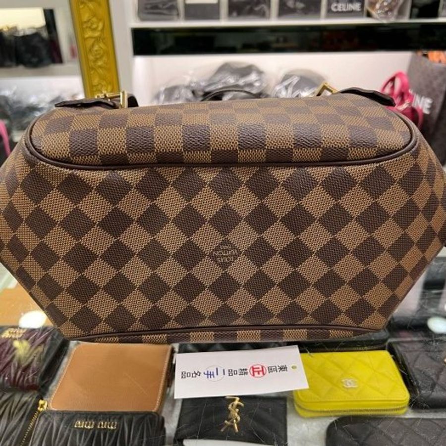 東區正精品㊣LV N51174 咖啡色棋盤格咖格前後口袋拉鍊足球包元寶包手提包 RZ6317-10
