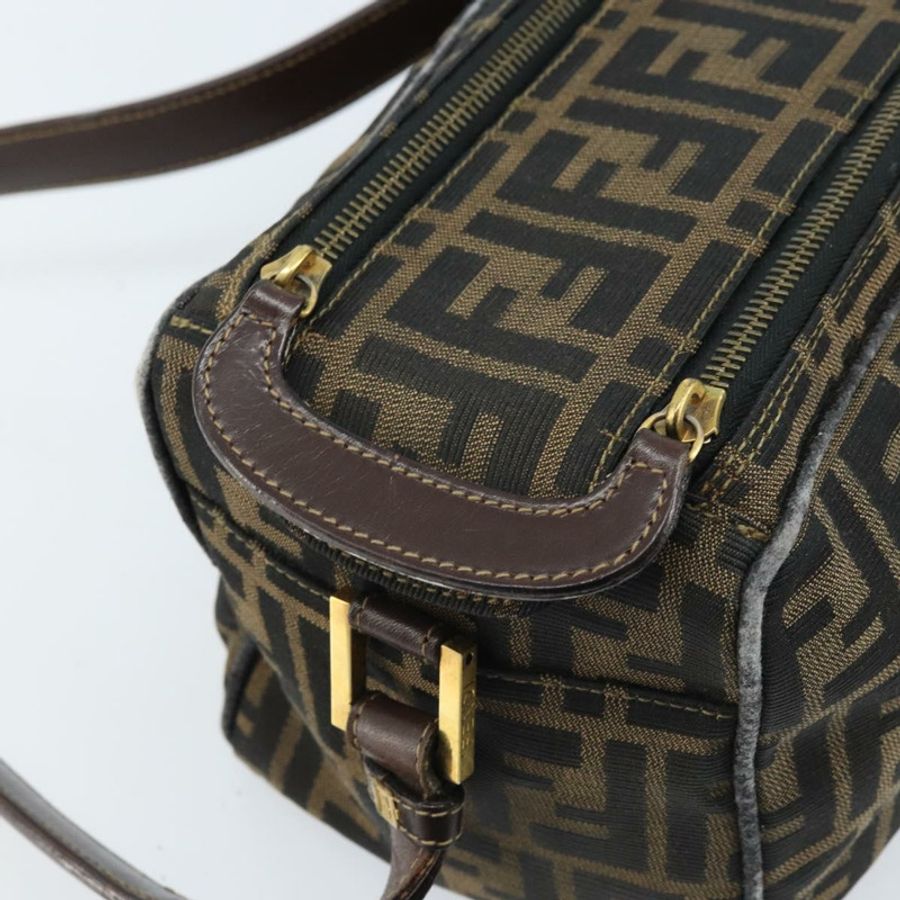 【日本直送】FENDI Zucca帆布單肩包 棕色/黑色 正品 LNZ068-17