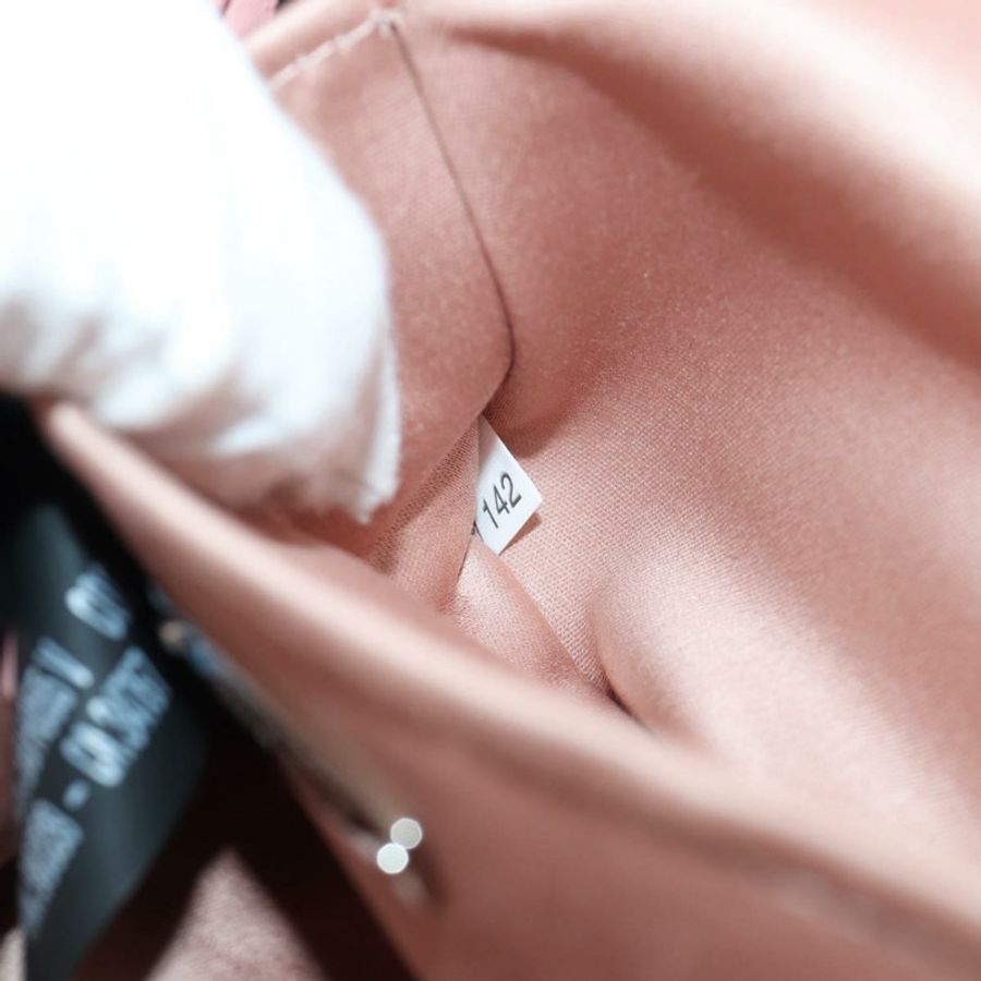 【日本直送】Miu Miu 鏈條單肩包 粉紅銀色毛絨款 正品 ARZ527M-21