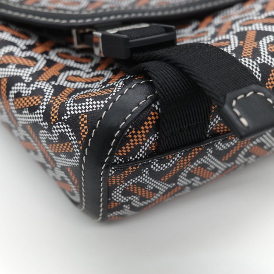 Burberry 巴寶莉 TB Print 經典印花 帆布 小牛皮 斜背 郵差包-11