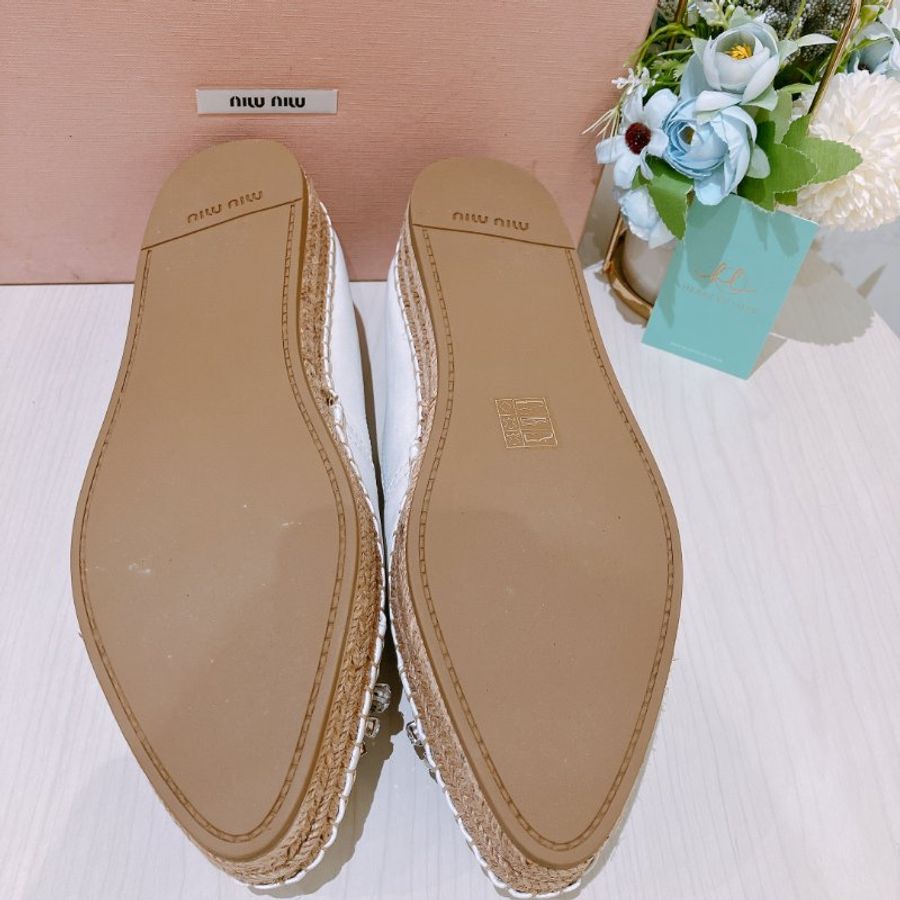 TK1998 Miu Miu White Leather Crystal Embellished Espadrille Loafers Size 41-8
