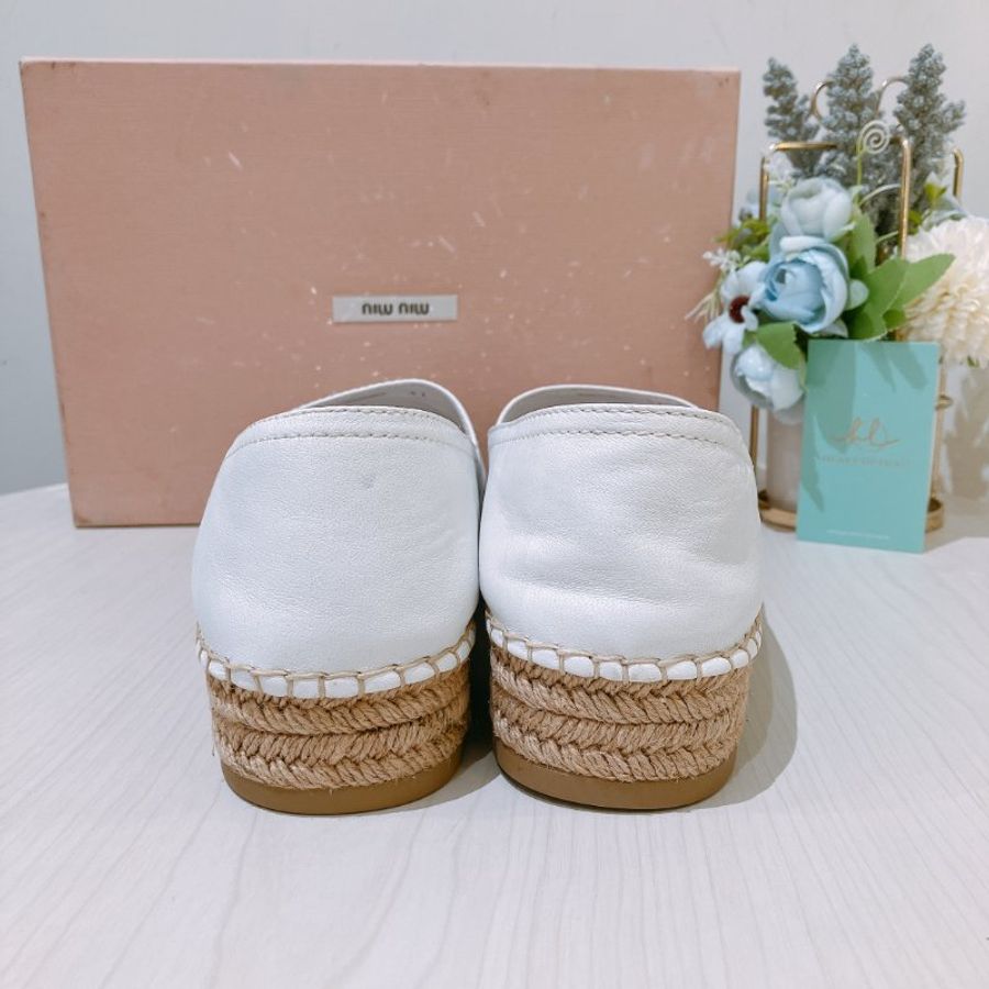 TK1998 Miu Miu White Leather Crystal Embellished Espadrille Loafers Size 41-9