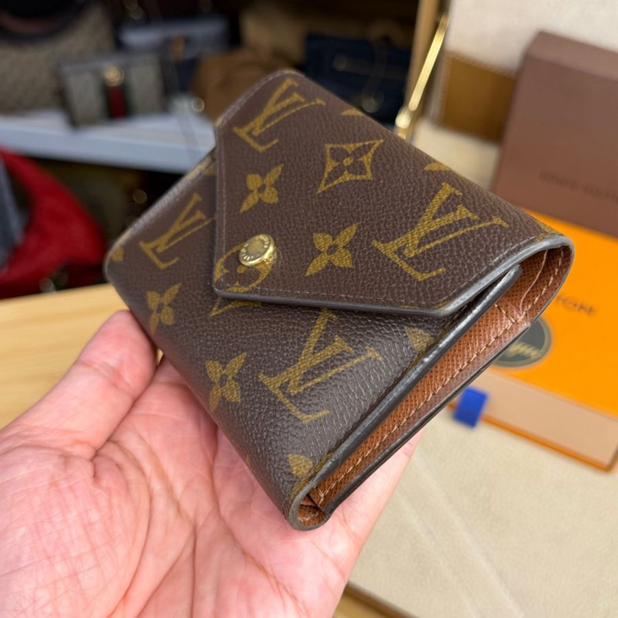 Louis Vuitton Victorien老花信封三折短夾🤎釋出必售-2