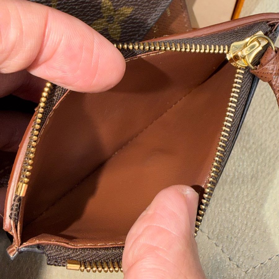 Louis Vuitton Victorien老花信封三折短夾🤎釋出必售-13