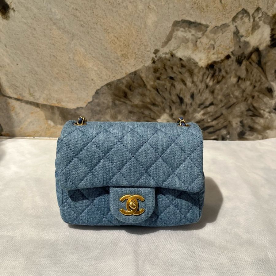 Chanel 牛仔布金球CF 17-0
