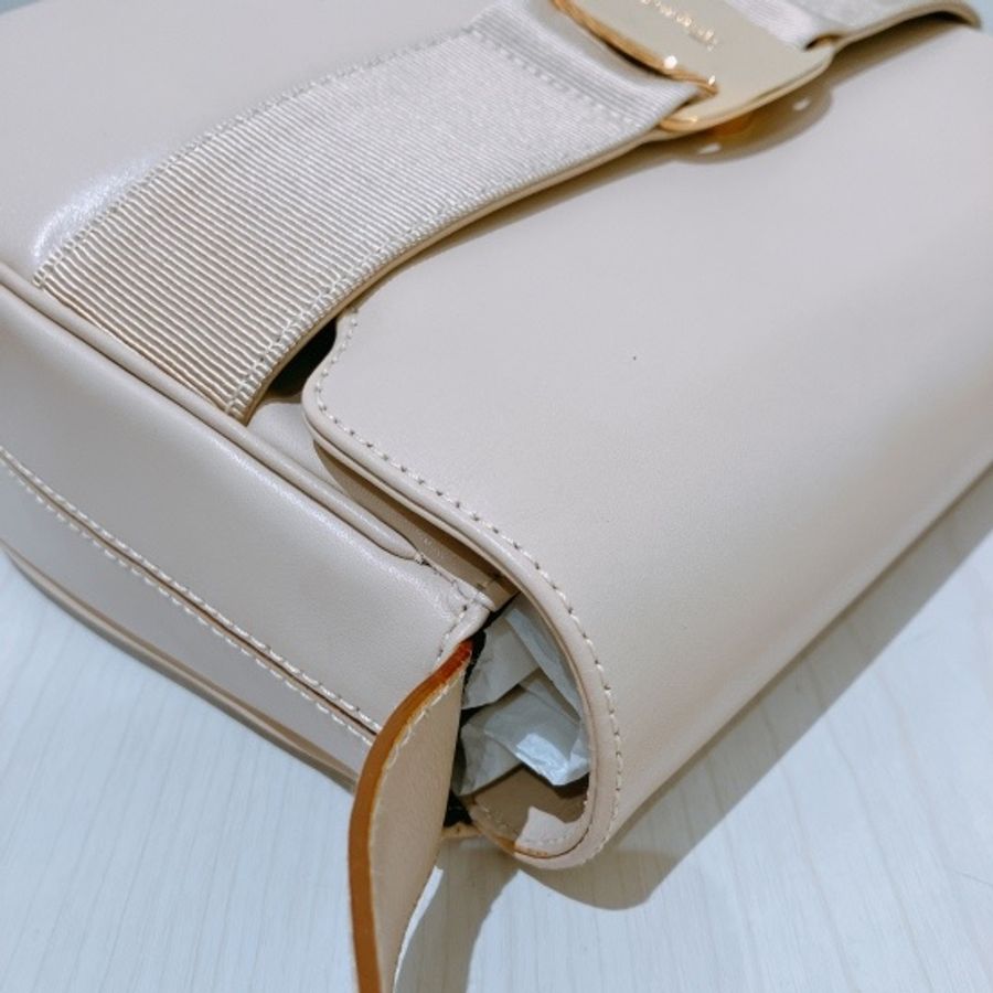 TK1977 菲拉格慕中古米白色斜挎包SALVATORE FERRAGAMO VINTAGE VARA SHOULDER BAG-8