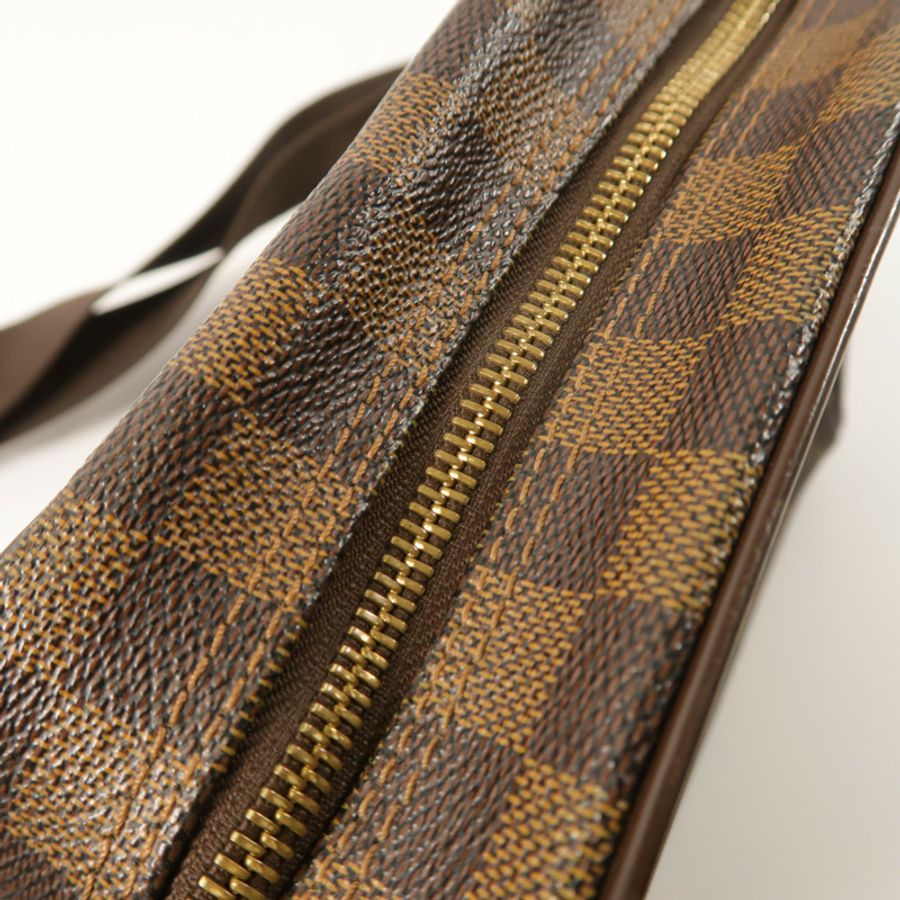 LOUIS VUITTON Damier Olav PM肩背袋-14