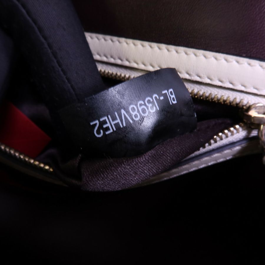 Valentino 牛皮皮革Garavani Glam Lock金扣鏈帶肩背袋-7